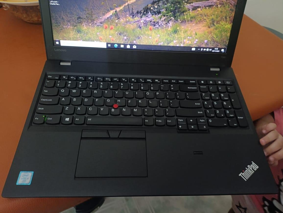 Lenovo T560 Laptop - Image 2
